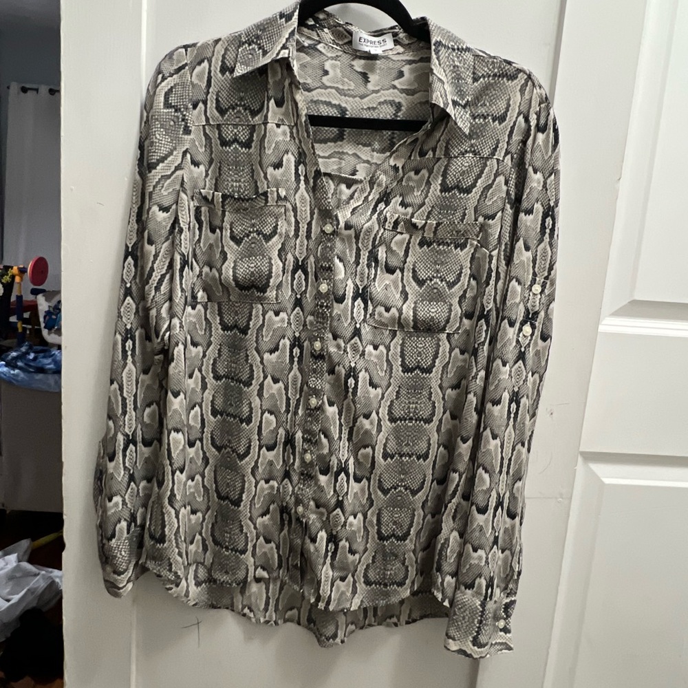 Snake skin top